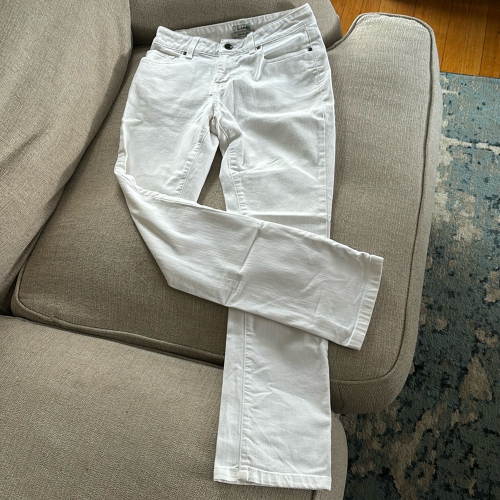 White Jeans